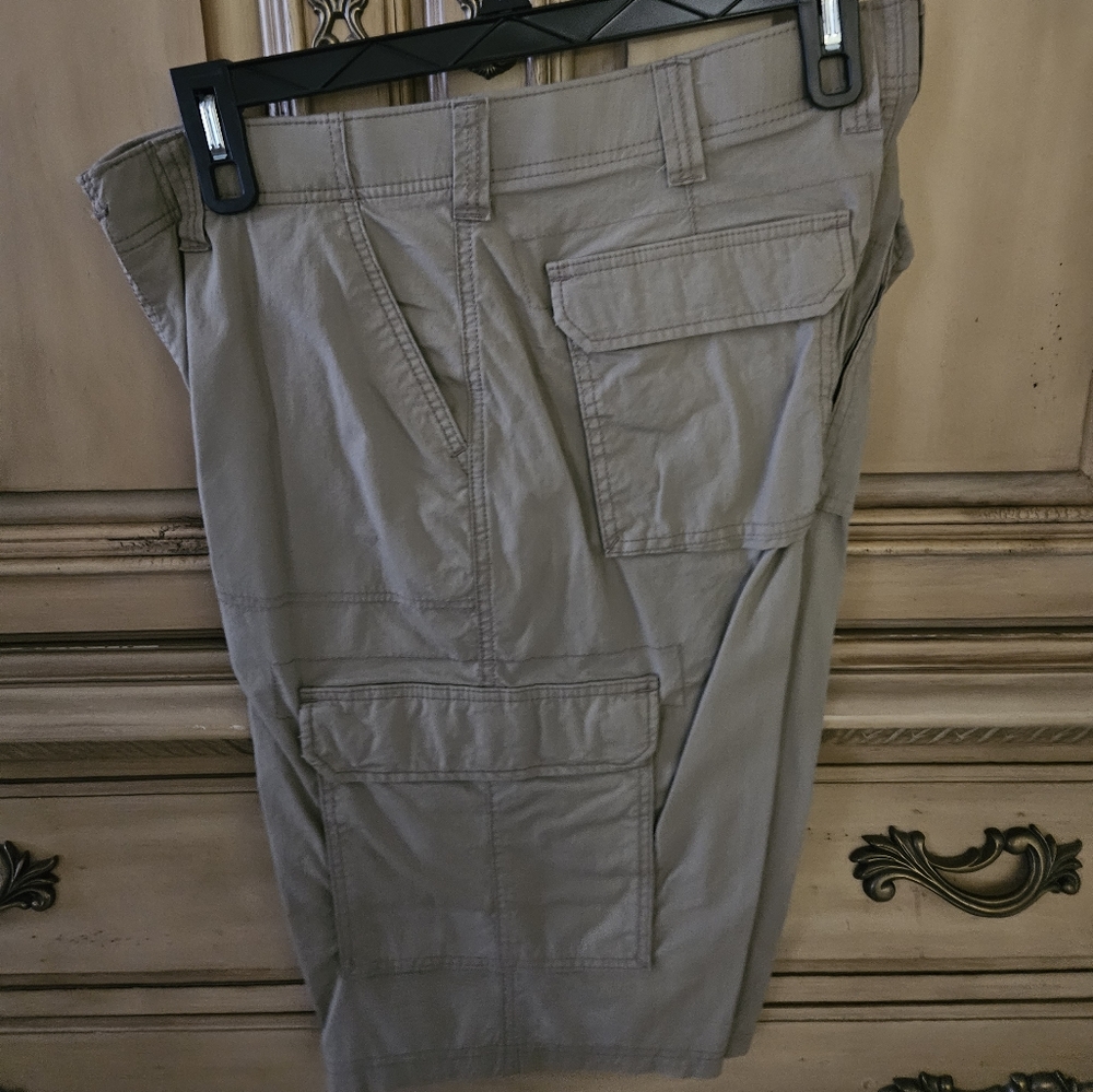 Levi extreme motion Cargo Shorts
